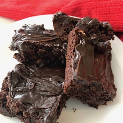 Plate of 4 brownies
