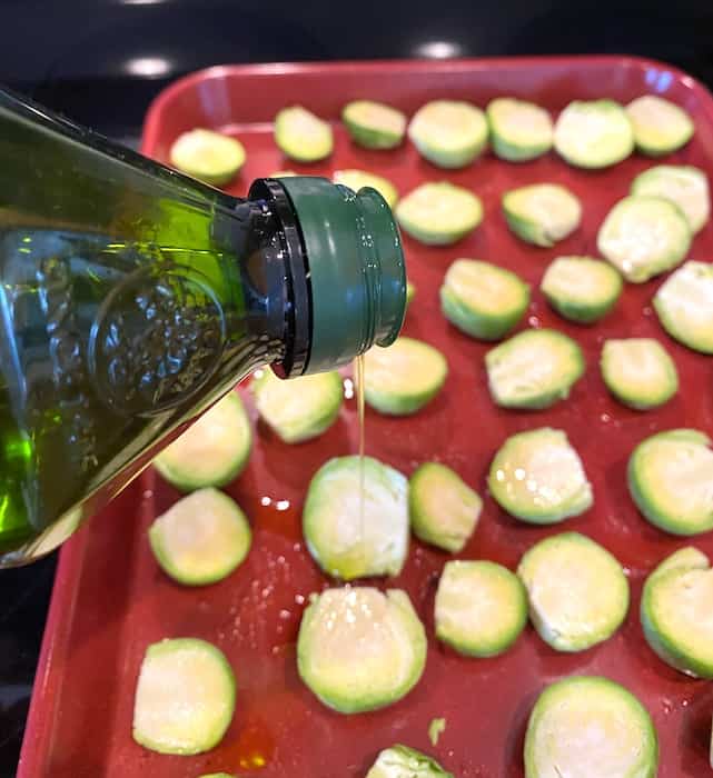 Pouring olive oil 