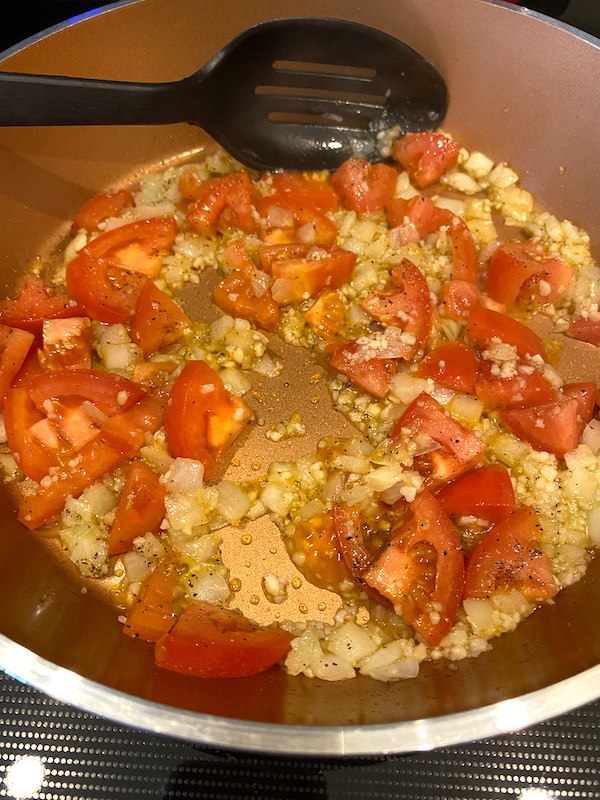 cooked tomatoes with onions and garlic